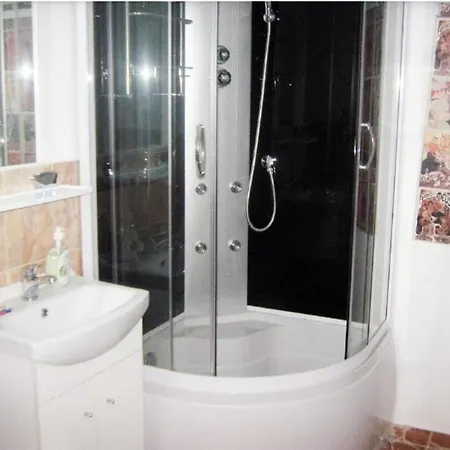 Piata Sfatului House 3*