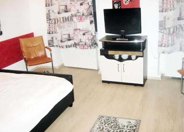 Piata Sfatului House 3* ブラショフ